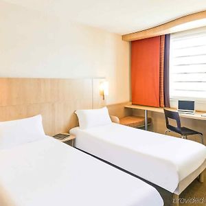 Standard Zimmer mit zwei Einzelbetten
